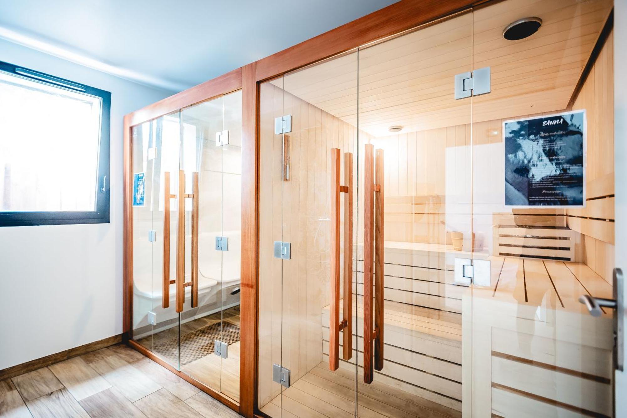 Les Maritimes Hotel Seignosse Bagian luar foto